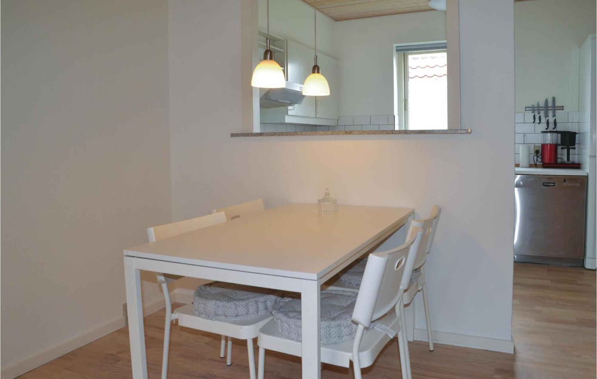 Cozy Apartment In Varde With Kitchen Екстериор снимка